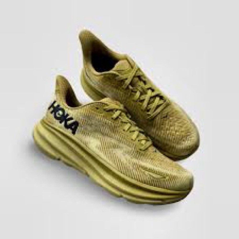 Hoka Women’s Clifton 9 Running Shoes